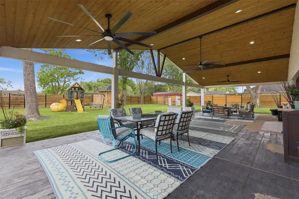 4 Bed 3 Bath Established Mid-Century Residence in Pearland, TX - 5