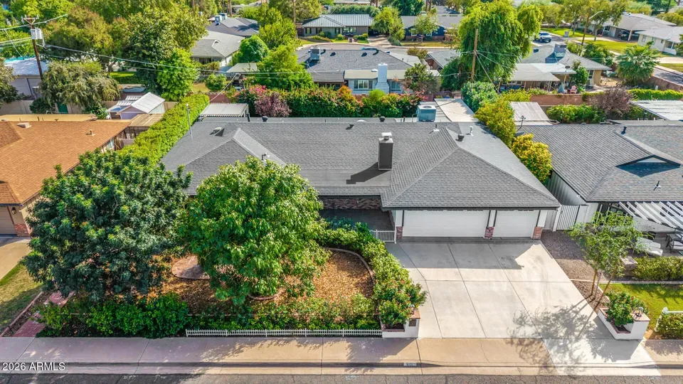 4 Bed 3 Bath Established Mid-Century Residence in Phoenix, AZ - 3