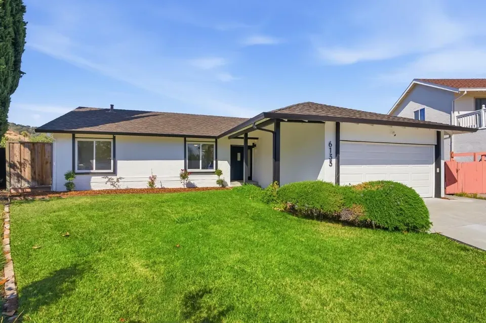 4 Bed 3 Bath Established Mid-Century Residence in San Jose, CA - 4