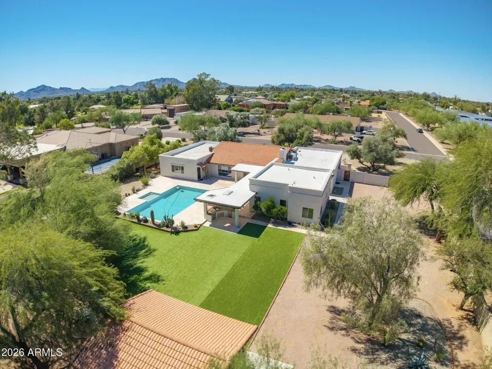 4 Bed 3 Bath Established Mid-Century Residence in Scottsdale, AZ - 1