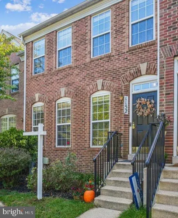 4 Bed 3 Bath Established Multi-Level Townhouse in Annapolis, MD