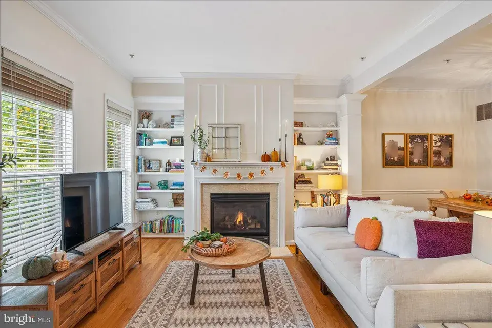 4 Bed 3 Bath Established Multi-Level Townhouse in Annapolis, MD - 2