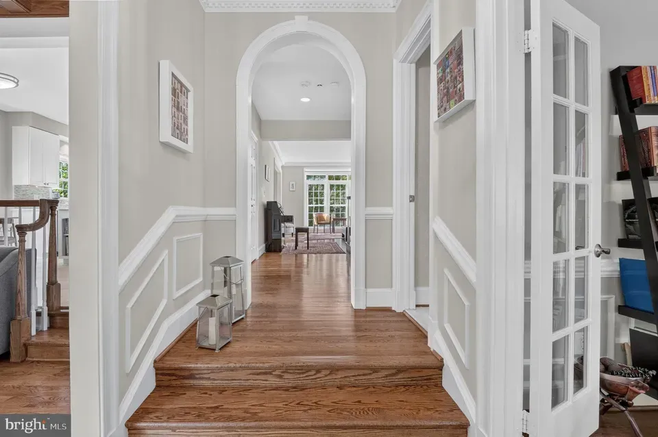 4 Bed 3 Bath Established Multi-Level Townhouse in Bethesda, MD - 3