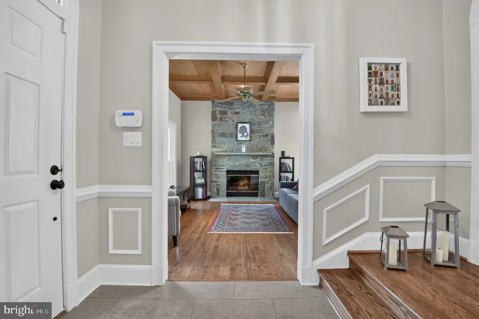 4 Bed 3 Bath Established Multi-Level Townhouse in Bethesda, MD - 4