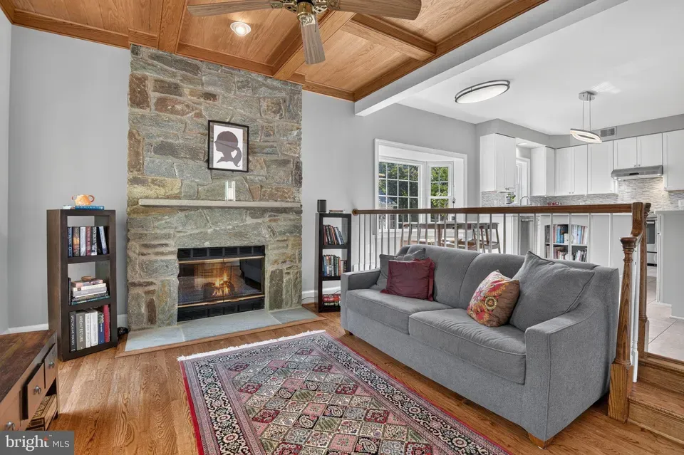 4 Bed 3 Bath Established Multi-Level Townhouse in Bethesda, MD - 5