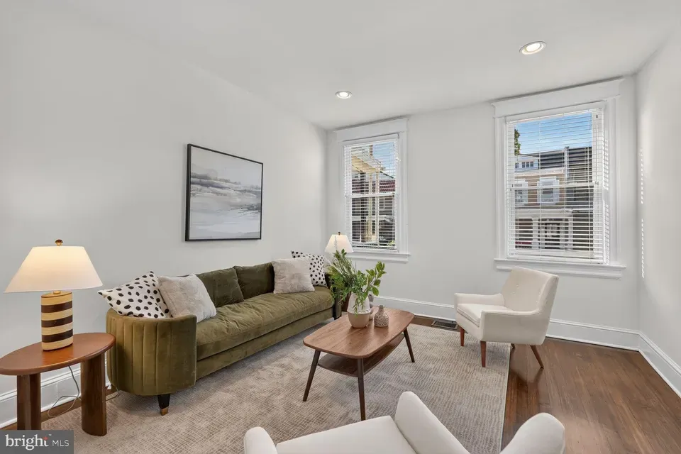 4 Bed 3 Bath Established Multi-Level Townhouse in Washington, DC - 5
