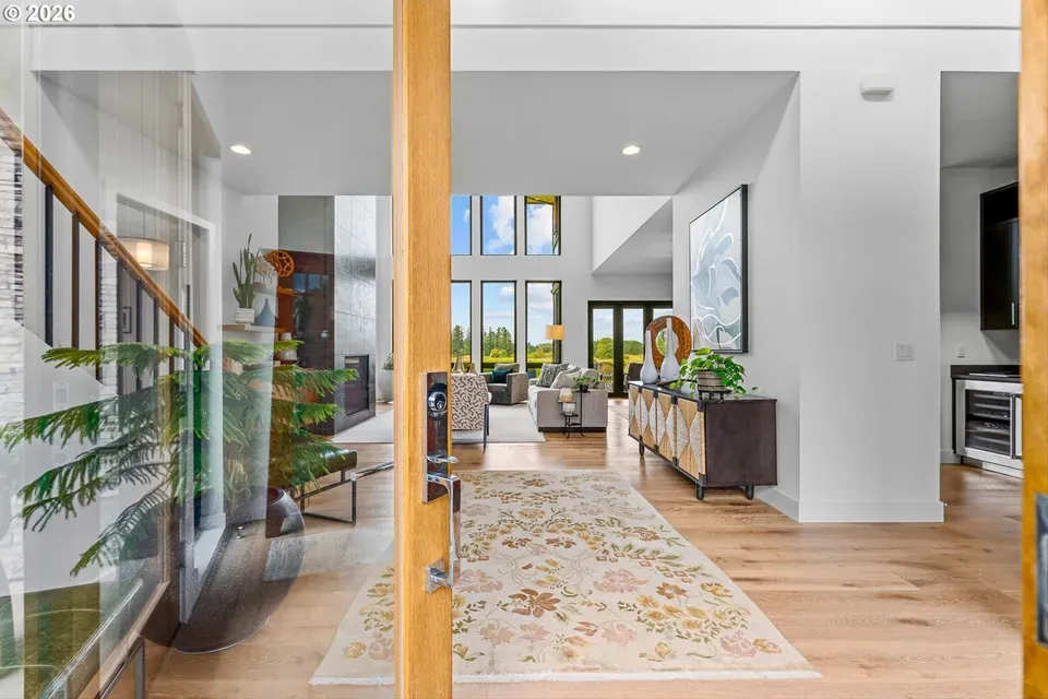 4 Bed 3 Bath Modern Architectural Estate in Hillsboro, OR - 5