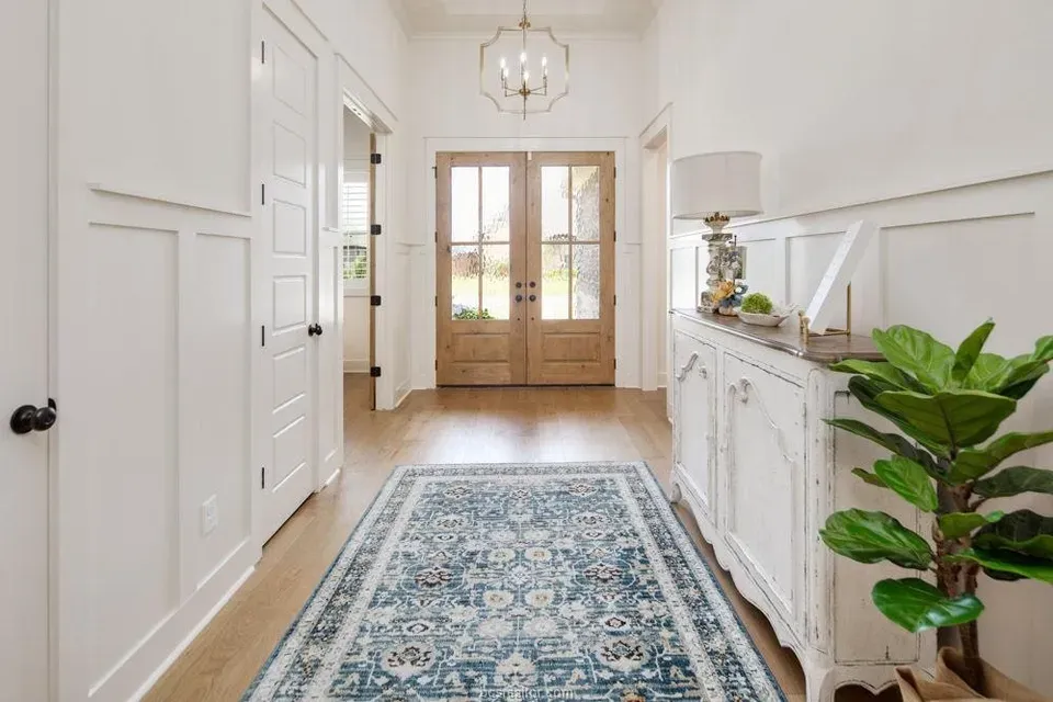 4 Bed 3 Bath Modern Contemporary Residence in College Station, TX - 5