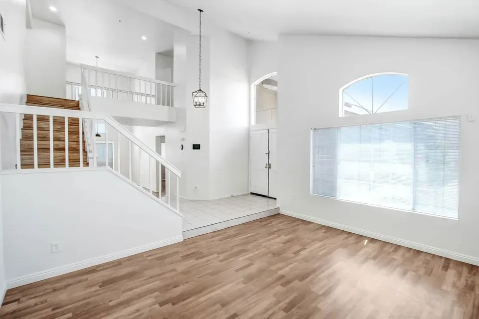 4 Bed 3 Bath Modern Contemporary Residence in Fontana, CA - 4