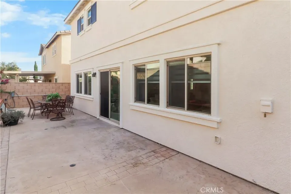 4 Bed 3 Bath Modern Contemporary Residence in Fontana, CA - 4