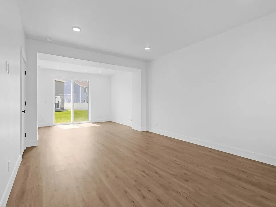 4 Bed 3 Bath Modern Contemporary Residence in Idaho Falls, ID - 4