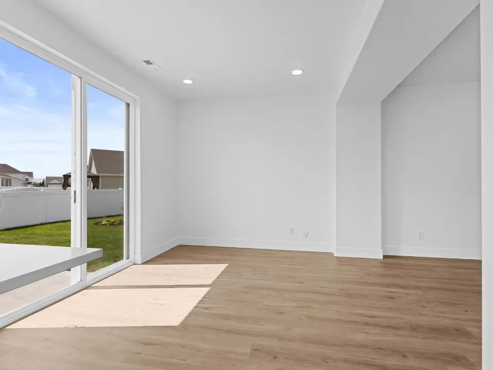 4 Bed 3 Bath Modern Contemporary Residence in Idaho Falls, ID - 5