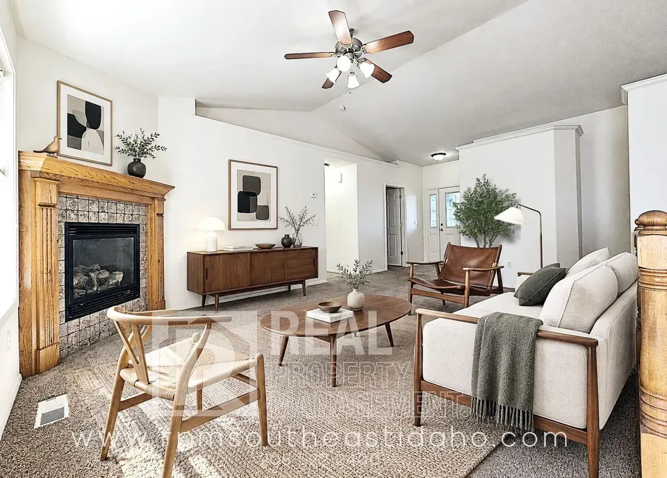 4 Bed 3 Bath Modern Contemporary Residence in Idaho Falls, ID - 1