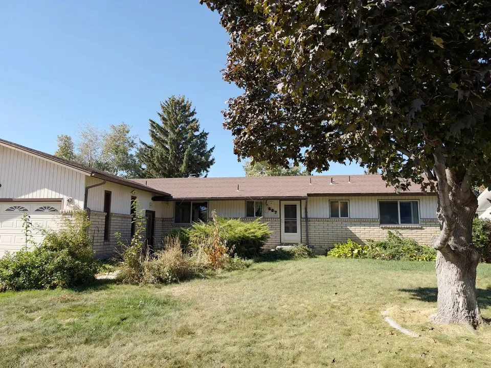 4 Bed 3 Bath Modern Contemporary Residence in Idaho Falls, ID