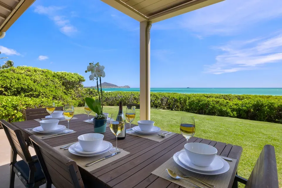 4 Bed 3 Bath Modern Contemporary Residence in Kailua, HI - 1