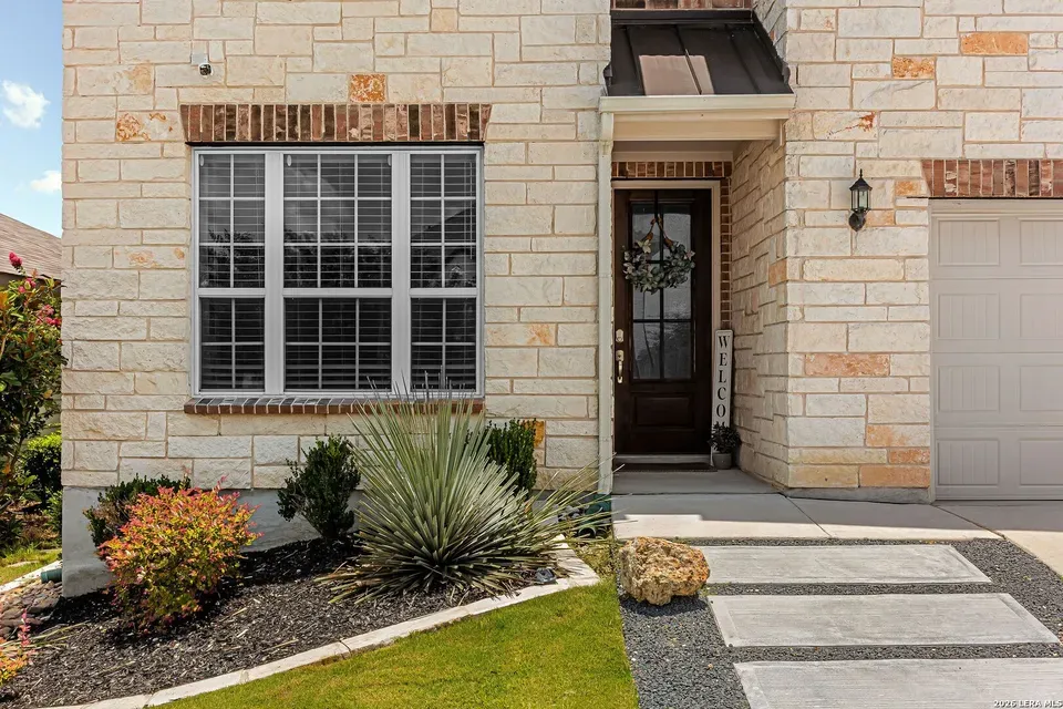 4 Bed 3 Bath Modern Contemporary Residence in New Braunfels, TX - 3