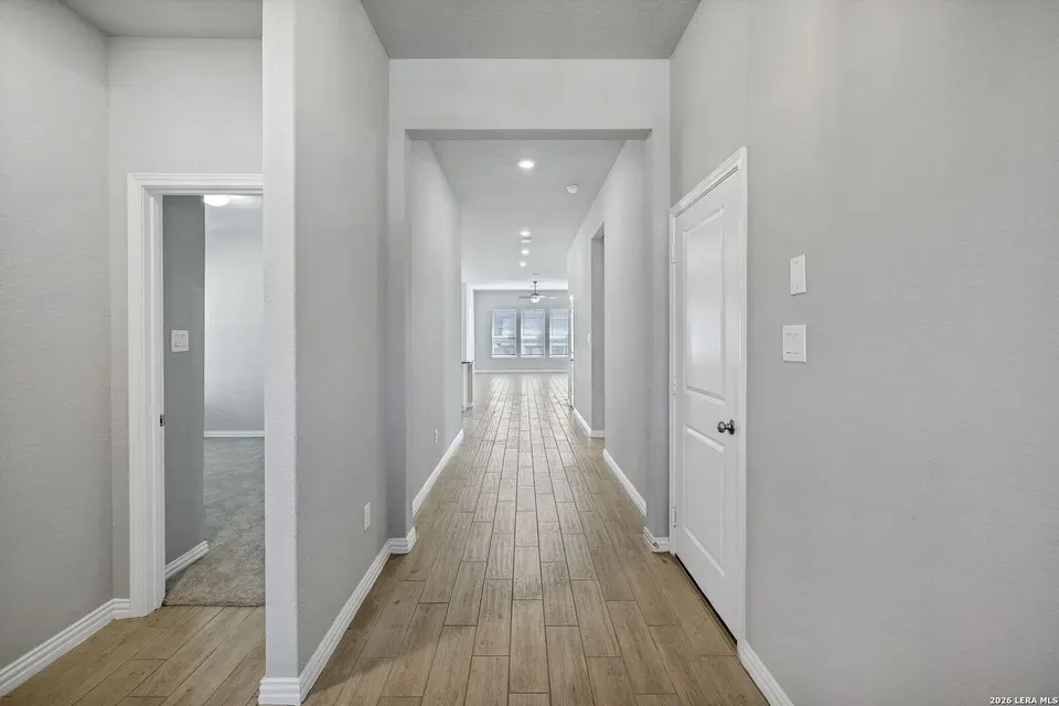 4 Bed 3 Bath Modern Contemporary Residence in New Braunfels, TX - 4