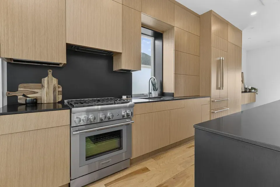 4 Bed 3 Bath Modern Contemporary Residence in Portland, ME - 3