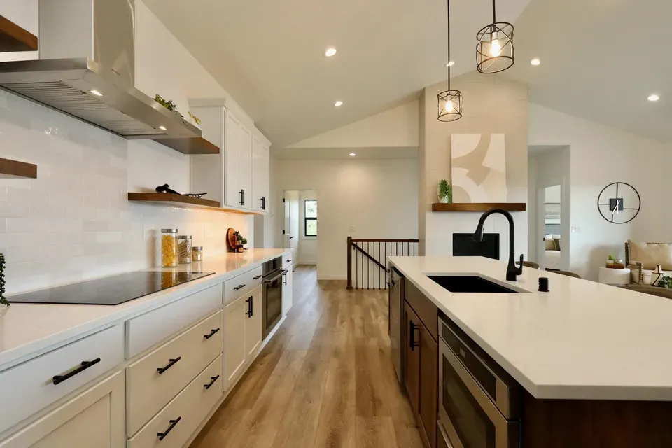 4 Bed 3 Bath Modern Contemporary Residence in Spokane, WA - 4