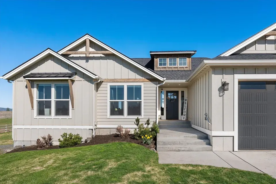 4 Bed 3 Bath Modern Contemporary Residence in Spokane, WA - 3