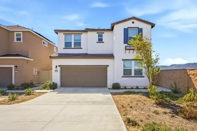 4 Bed 3 Bath Modern Contemporary Residence in Temecula, CA - 1