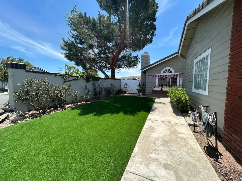 4 Bed 3 Bath Modern Contemporary Residence in Temecula, CA - 3