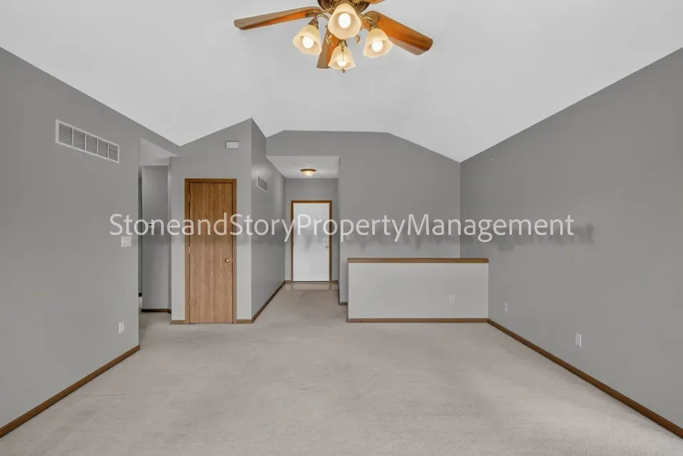 4 Bed 3 Bath Modern Contemporary Residence in Topeka, KS - 3