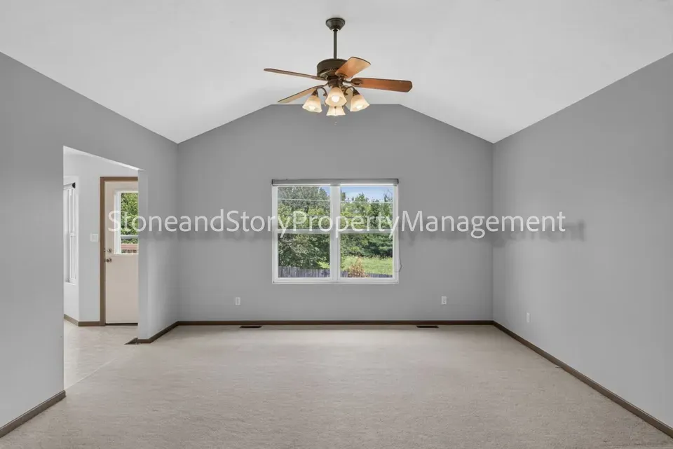 4 Bed 3 Bath Modern Contemporary Residence in Topeka, KS - 4