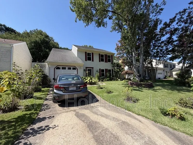 4 Bed 3 Bath Modern Contemporary Residence in Virginia Beach, VA