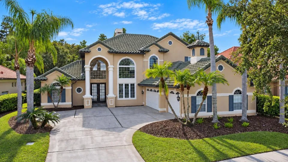 4 Bed 3 Bath Modern Farmhouse in Orlando, FL