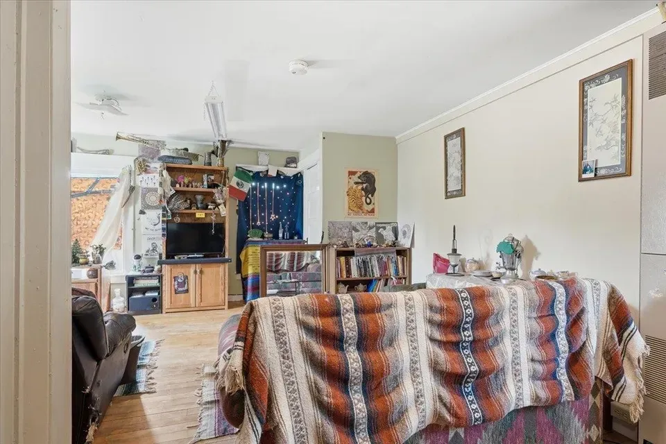 4 Bed 3 Bath Multi-Unit Residential Property in Burlington, VT - 3