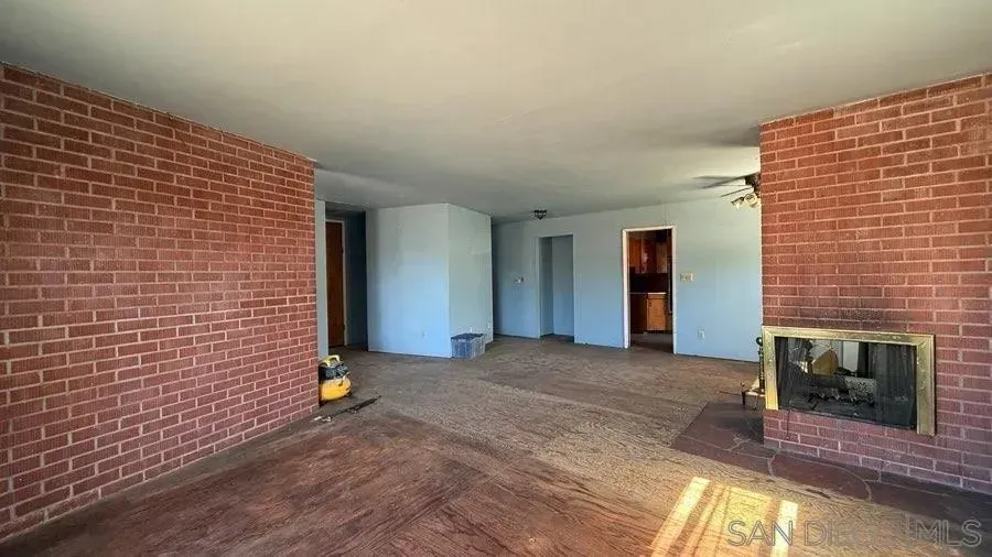 4 Bed 3 Bath Multi-Unit Residential Property in San Diego, CA - 5