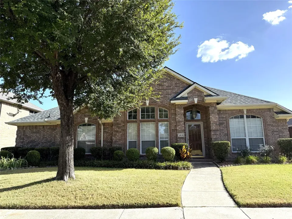 4 Bed 3 Bath Traditional Suburban Family Home in Allen, TX