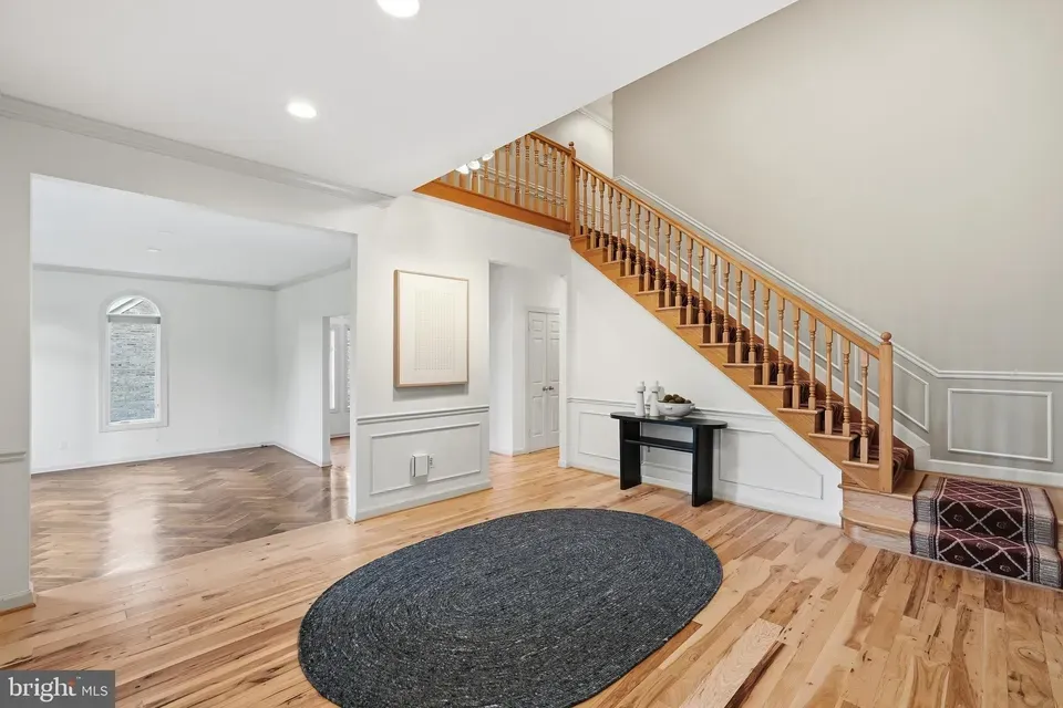 4 Bed 3 Bath Traditional Suburban Family Home in Bethesda, MD - 4