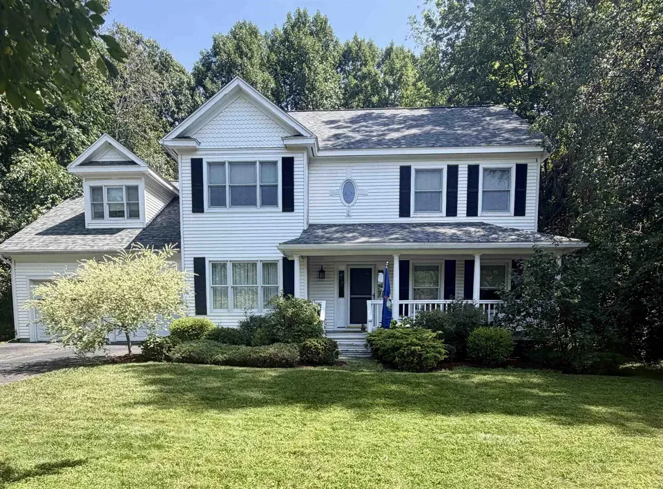 4 Bed 3 Bath Traditional Suburban Family Home in Burlington, VT - 3