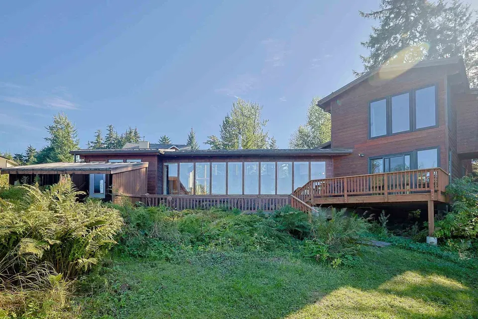 4 Bed 3 Bath Traditional Suburban Family Home in Juneau, AK - 2