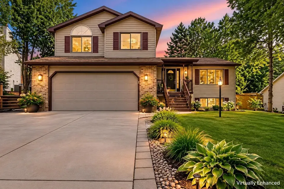 4 Bed 3 Bath Traditional Suburban Family Home in Madison, WI - 3