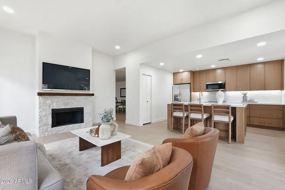 4 Bed 3 Bath Traditional Suburban Family Home in Mesa, AZ