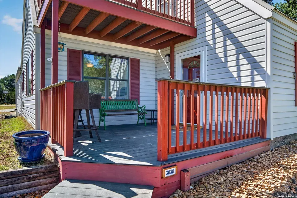 4 Bed 3 Bath Traditional Suburban Family Home in New Braunfels, TX - 5