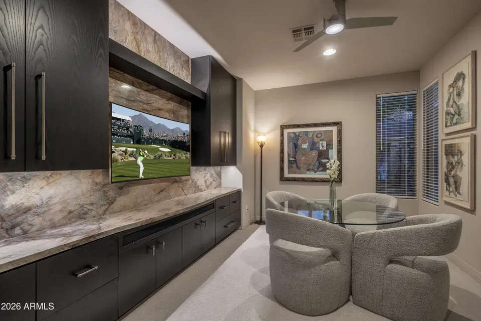 4 Bed 3 Bath Traditional Suburban Family Home in Scottsdale, AZ - 2