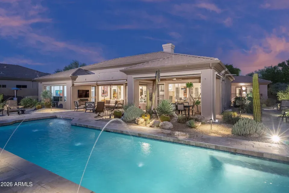 4 Bed 3 Bath Traditional Suburban Family Home in Scottsdale, AZ - 4