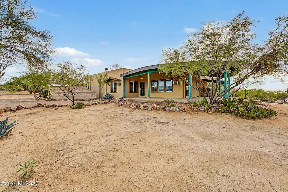 4 Bed 3 Bath Traditional Suburban Family Home in Tucson, AZ - 5