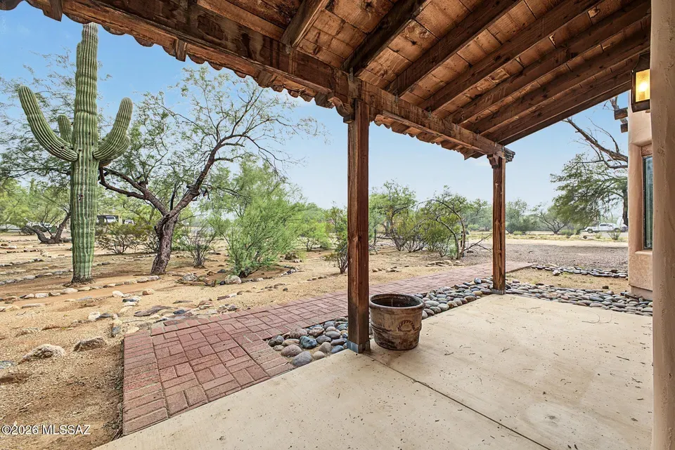 4 Bed 3 Bath Traditional Suburban Family Home in Tucson, AZ - 5
