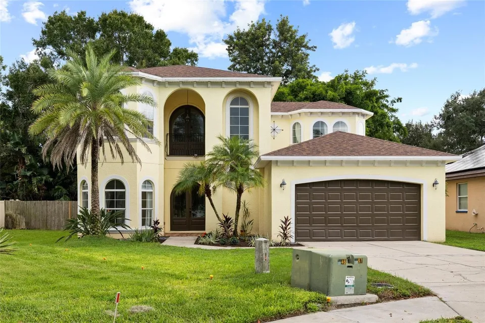 4 Bed 3 Bath Transitional Coastal in Tampa, FL