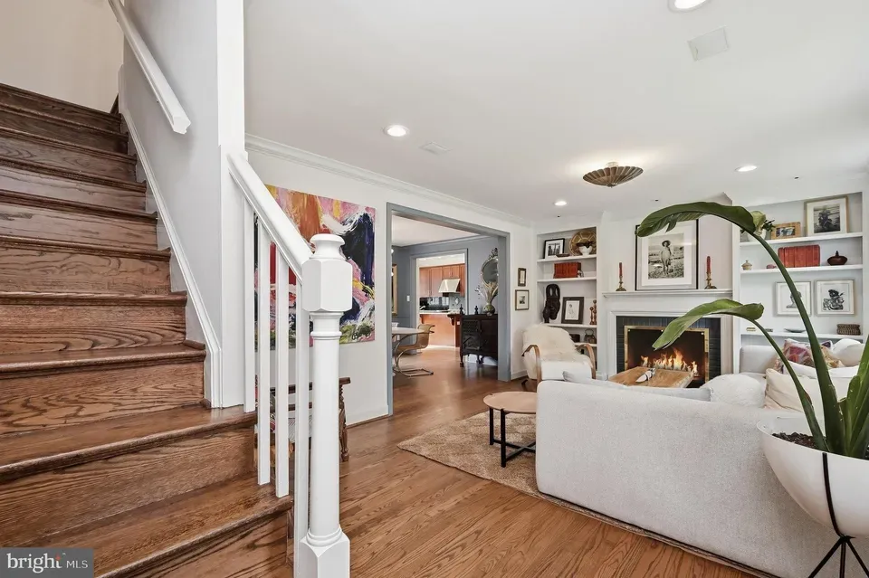 4 Bed 4 Bath Classic Historic Era Home in Bethesda, MD - 4