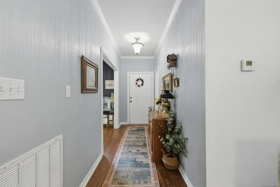 4 Bed 4 Bath Established Contemporary Home in College Station, TX - 4