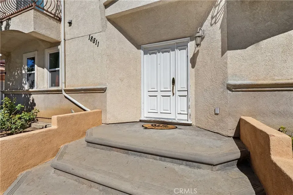 4 Bed 4 Bath Established Contemporary Home in Los Angeles, CA - 5
