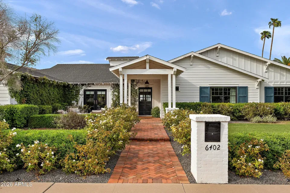4 Bed 4 Bath Established Contemporary Home in Scottsdale, AZ - 1