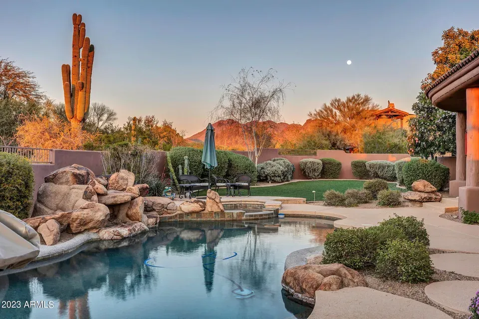 4 Bed 4 Bath Established Contemporary Home in Scottsdale, AZ - 3