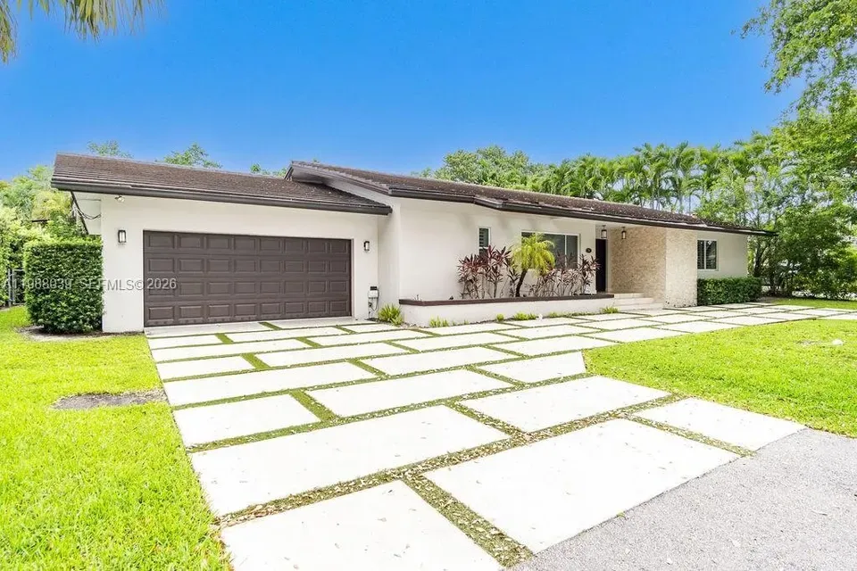 4 Bed 4 Bath Established Mid-Century Residence in Coral Gables, FL